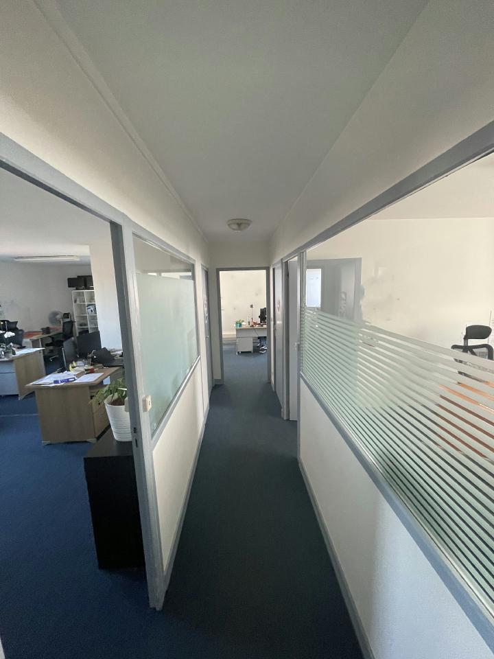 Bureau Saint-Avertin 463m² Location bureau Saint-Avertin Indre-et-Loire OLBUR2309351 11